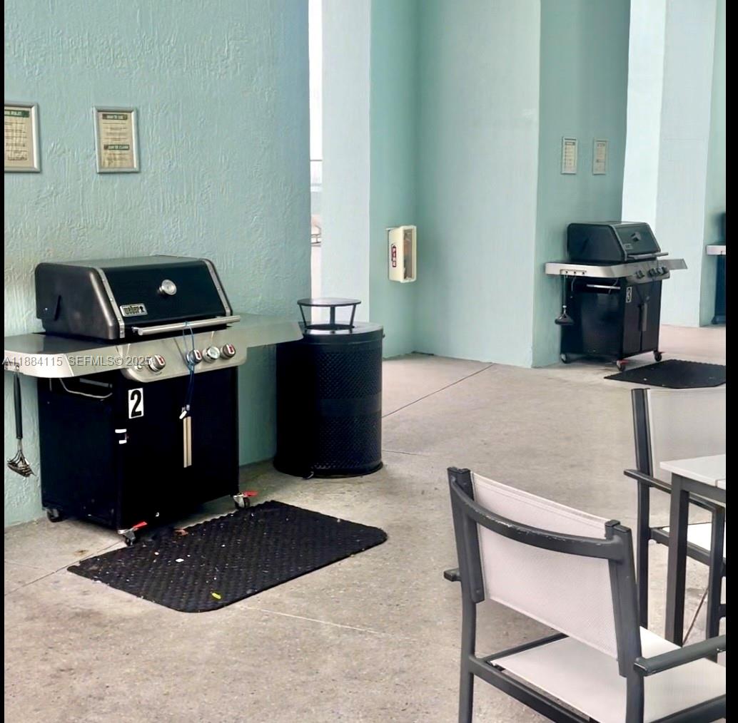 QUANTUM ON THE BAY - Residential Lease