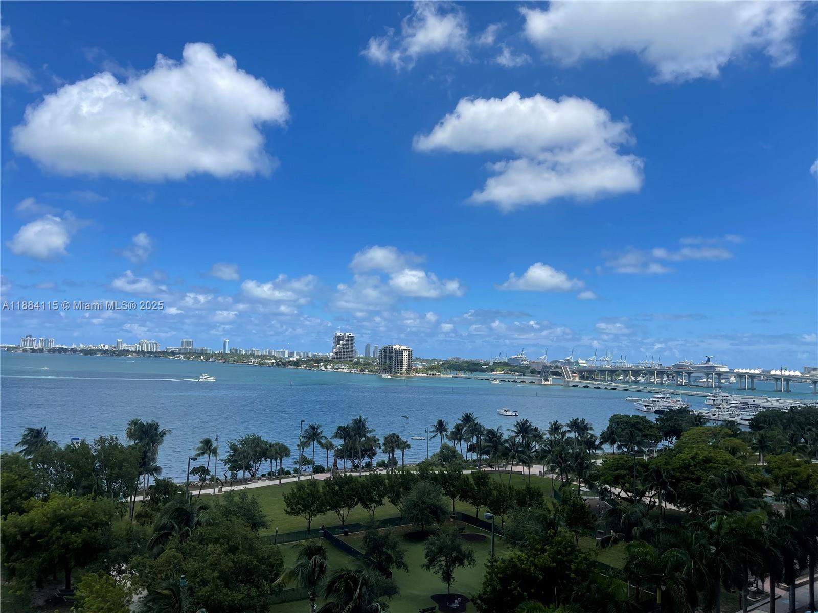 QUANTUM ON THE BAY - Residential Lease