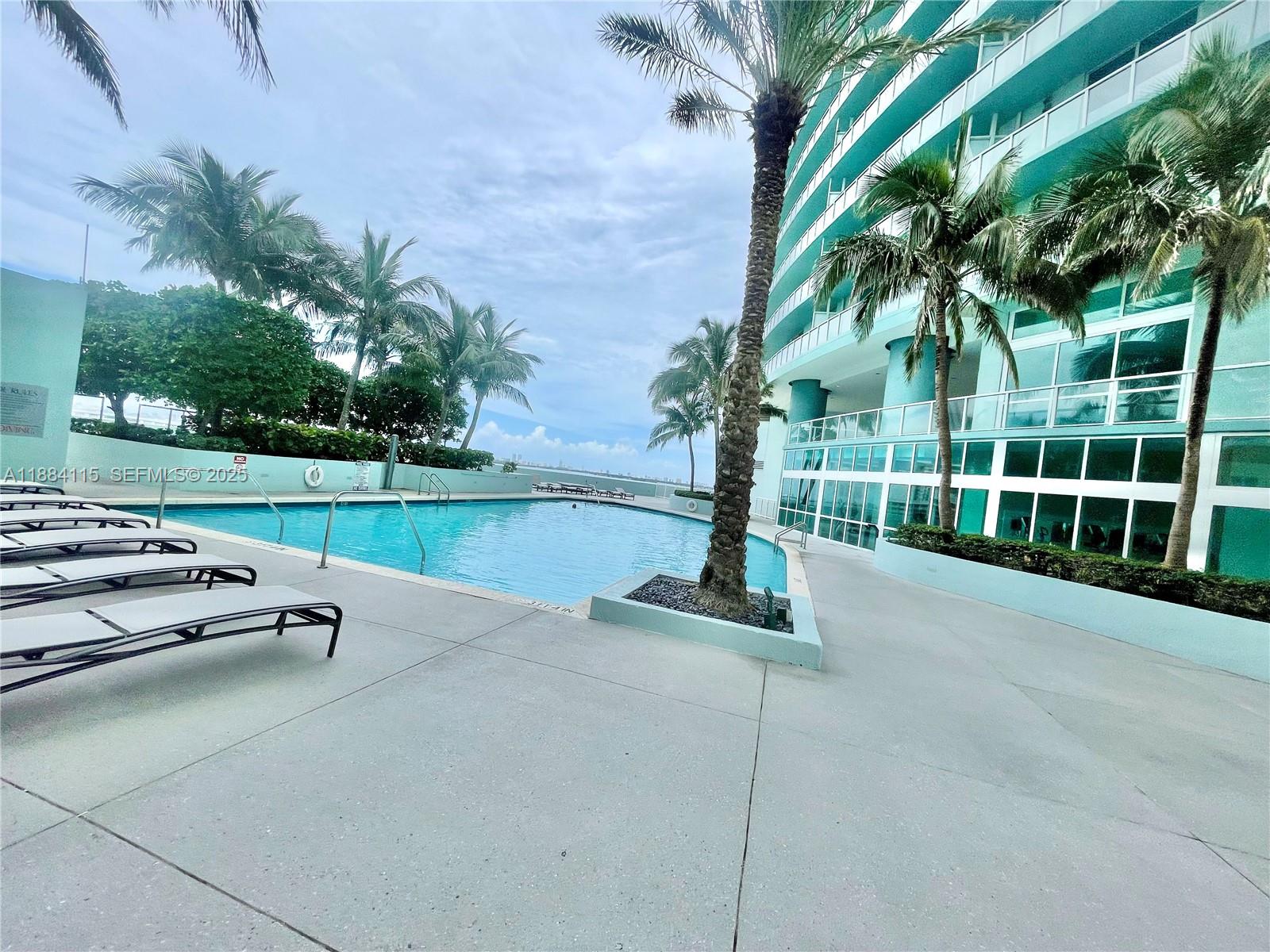 QUANTUM ON THE BAY - Residential Lease