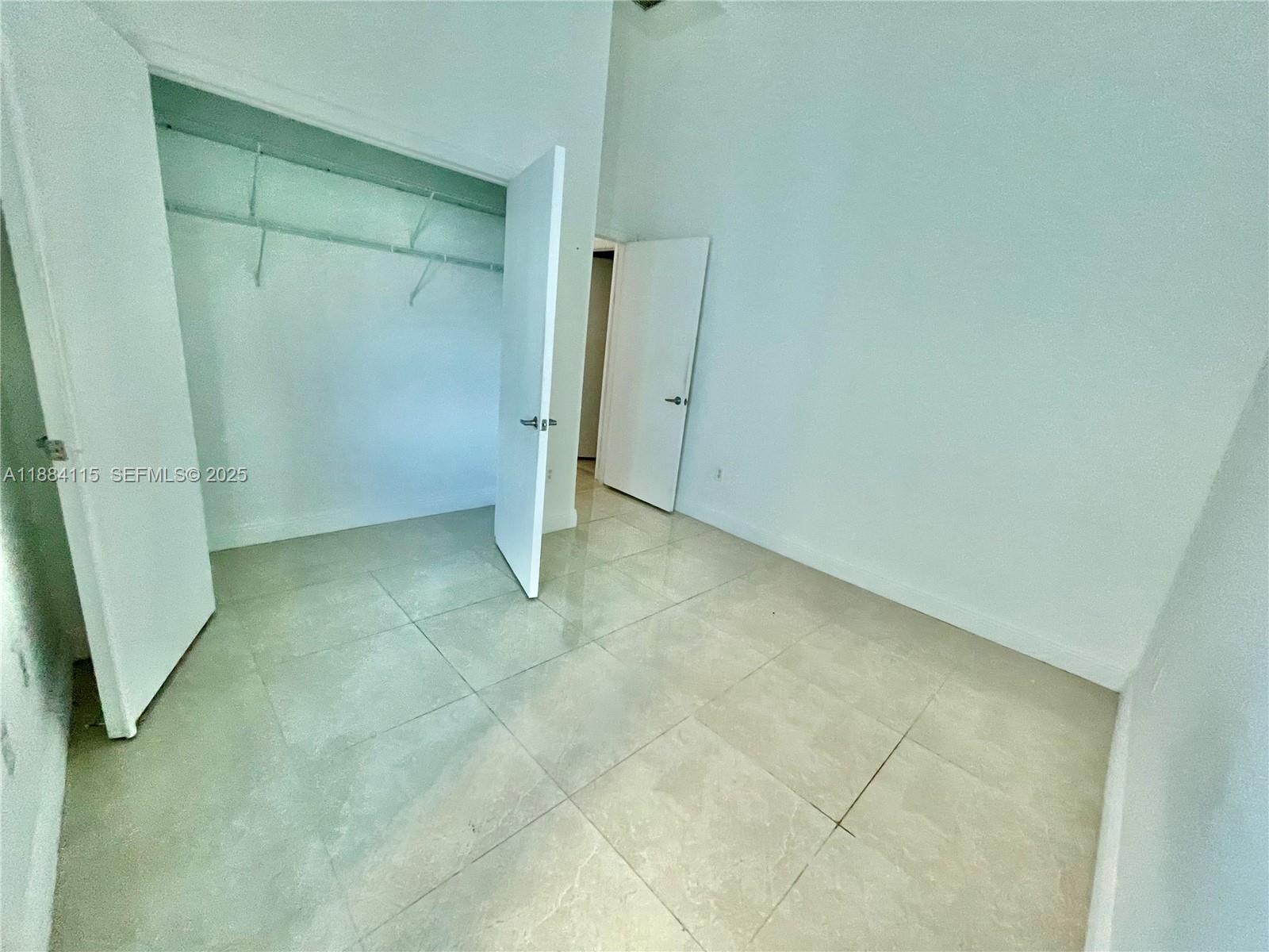 QUANTUM ON THE BAY - Residential Lease