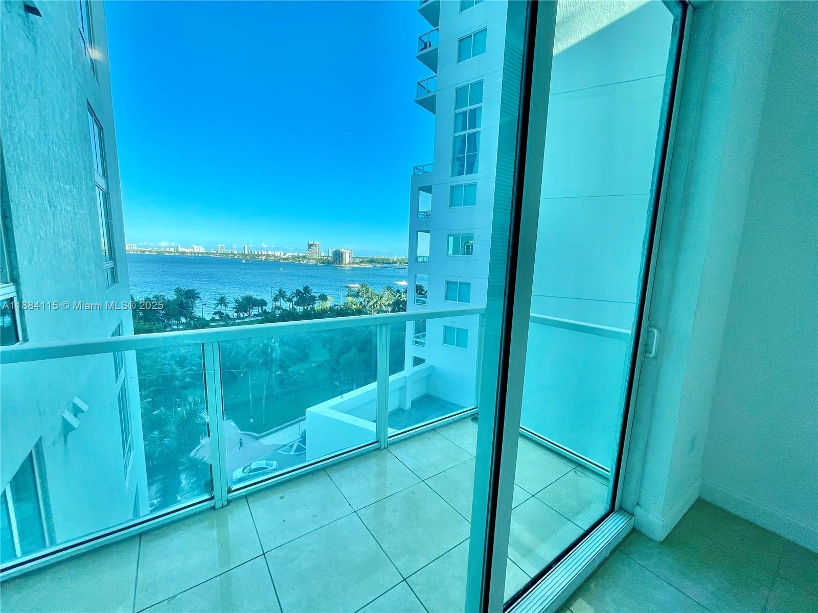QUANTUM ON THE BAY - Residential Lease