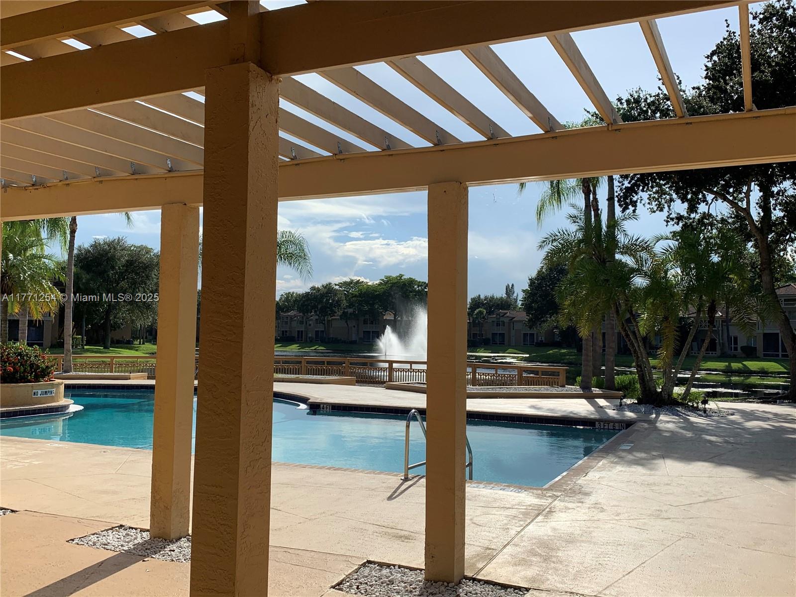 PALM LAKE CONDO - Residential