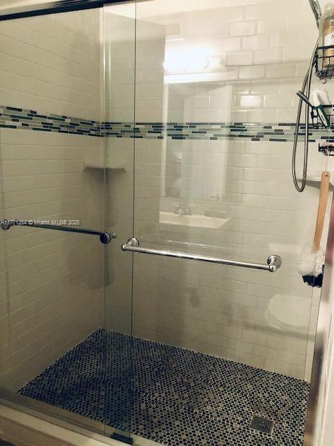 PALM LAKE CONDO - Residential