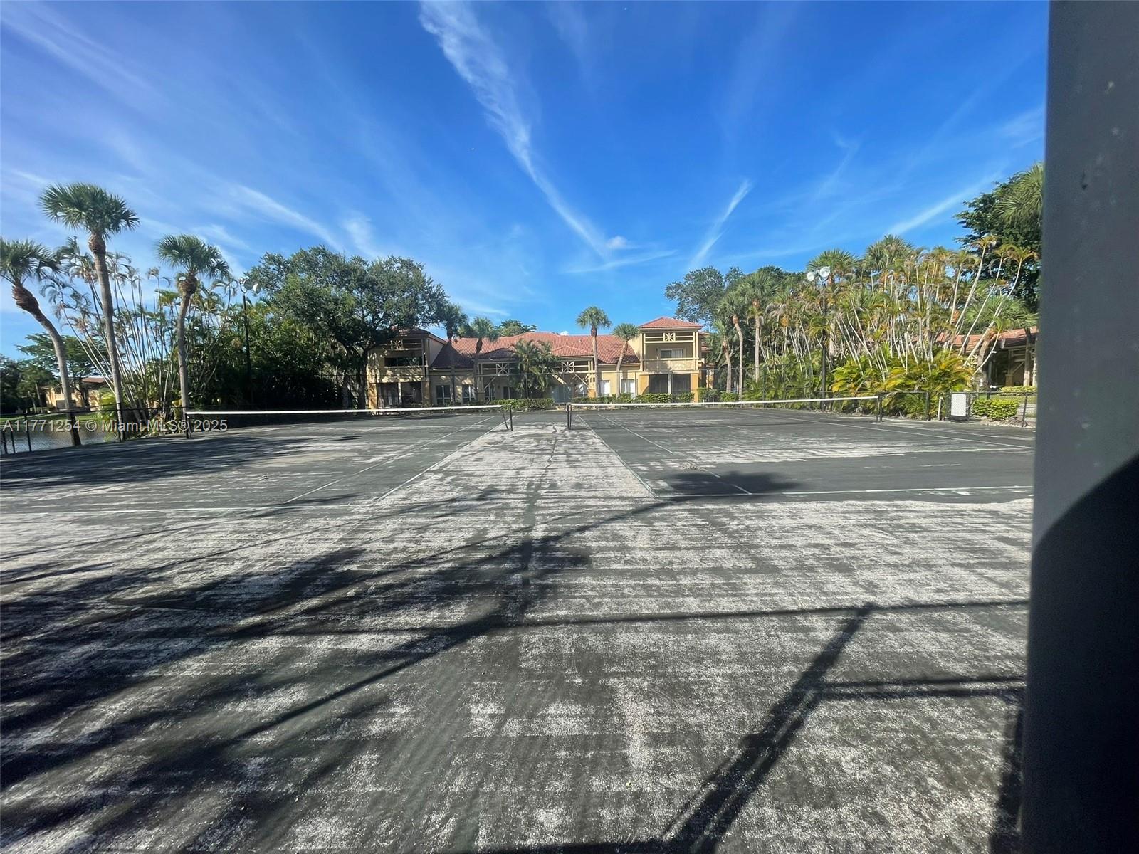 PALM LAKE CONDO - Residential