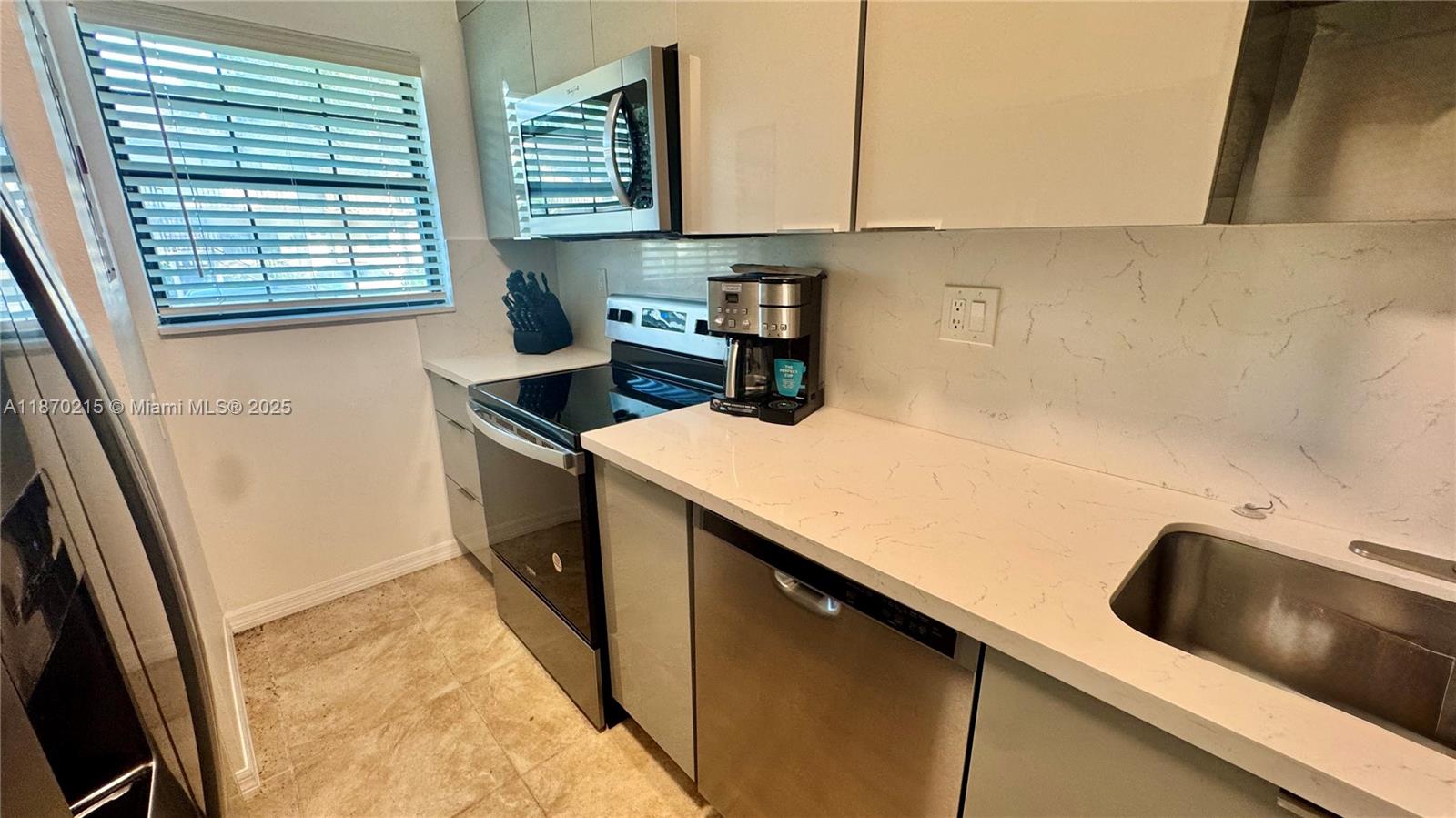 Treetop AT NAPLES - Residential Lease