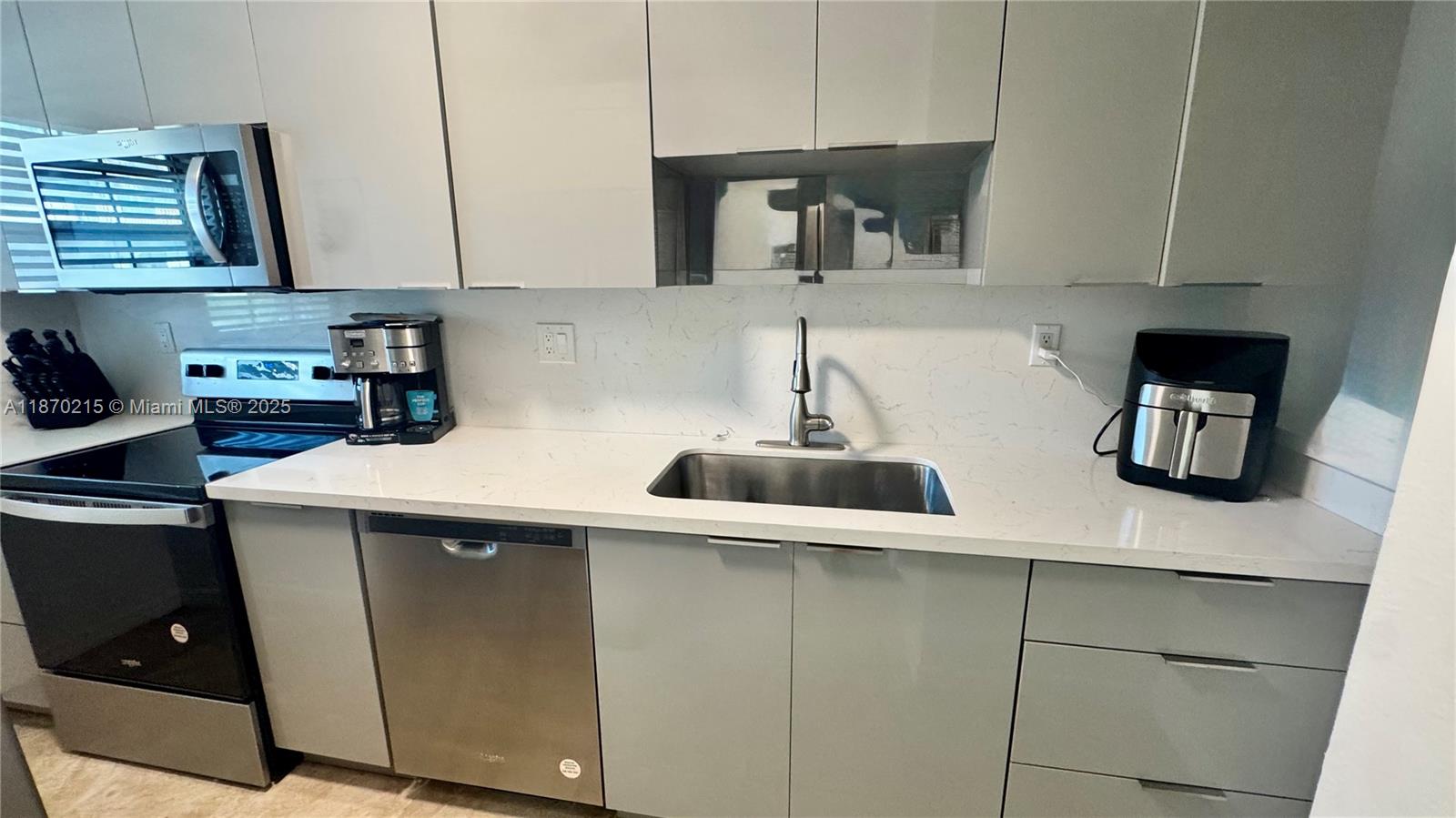 Treetop AT NAPLES - Residential Lease