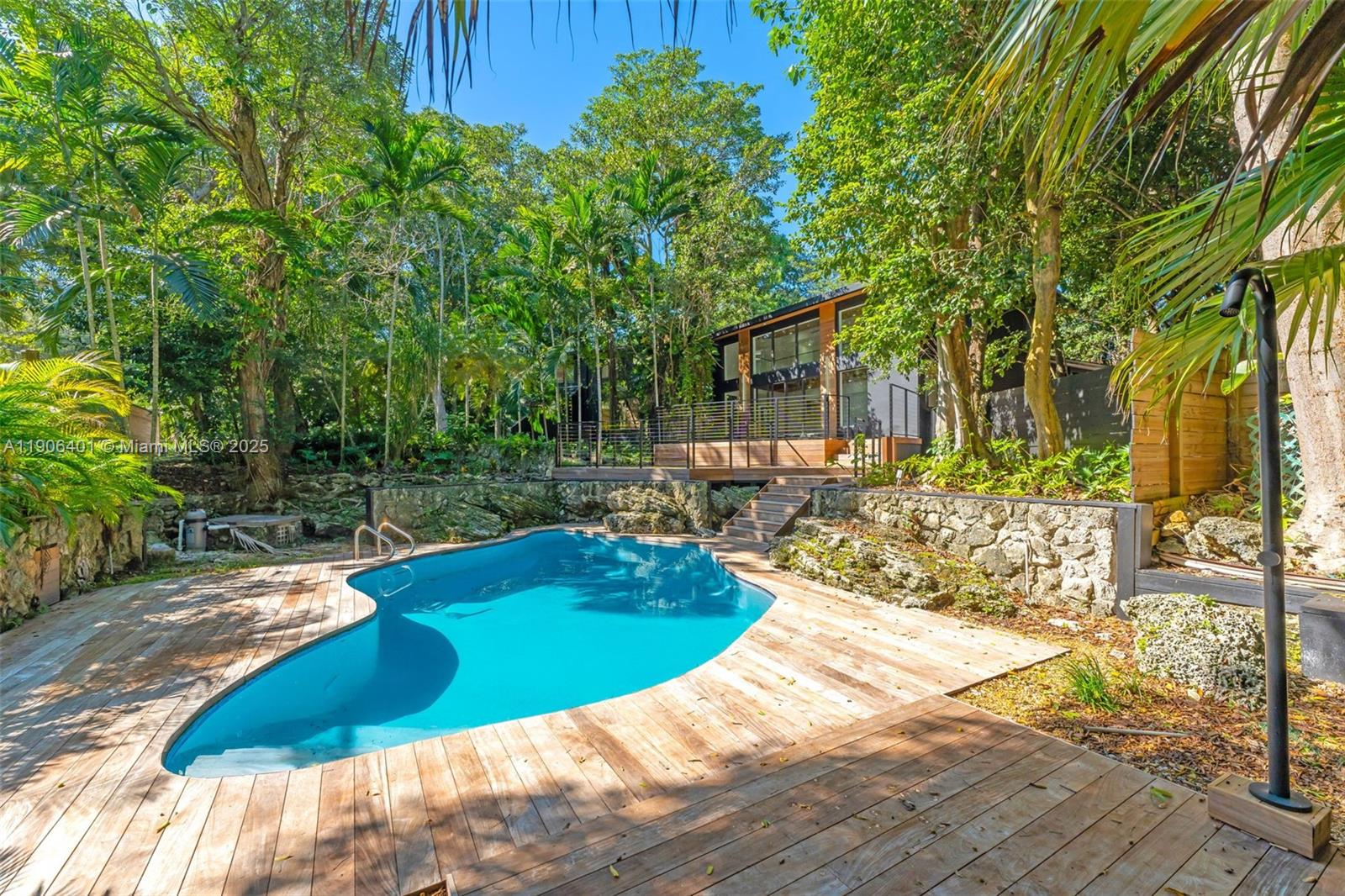 DEVONWOOD - Residential