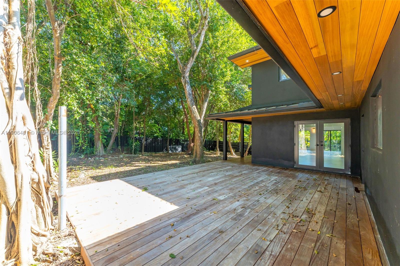 DEVONWOOD - Residential