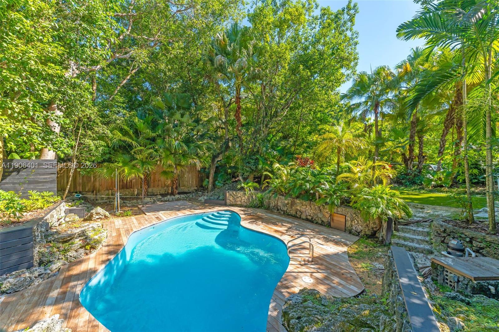 DEVONWOOD - Residential