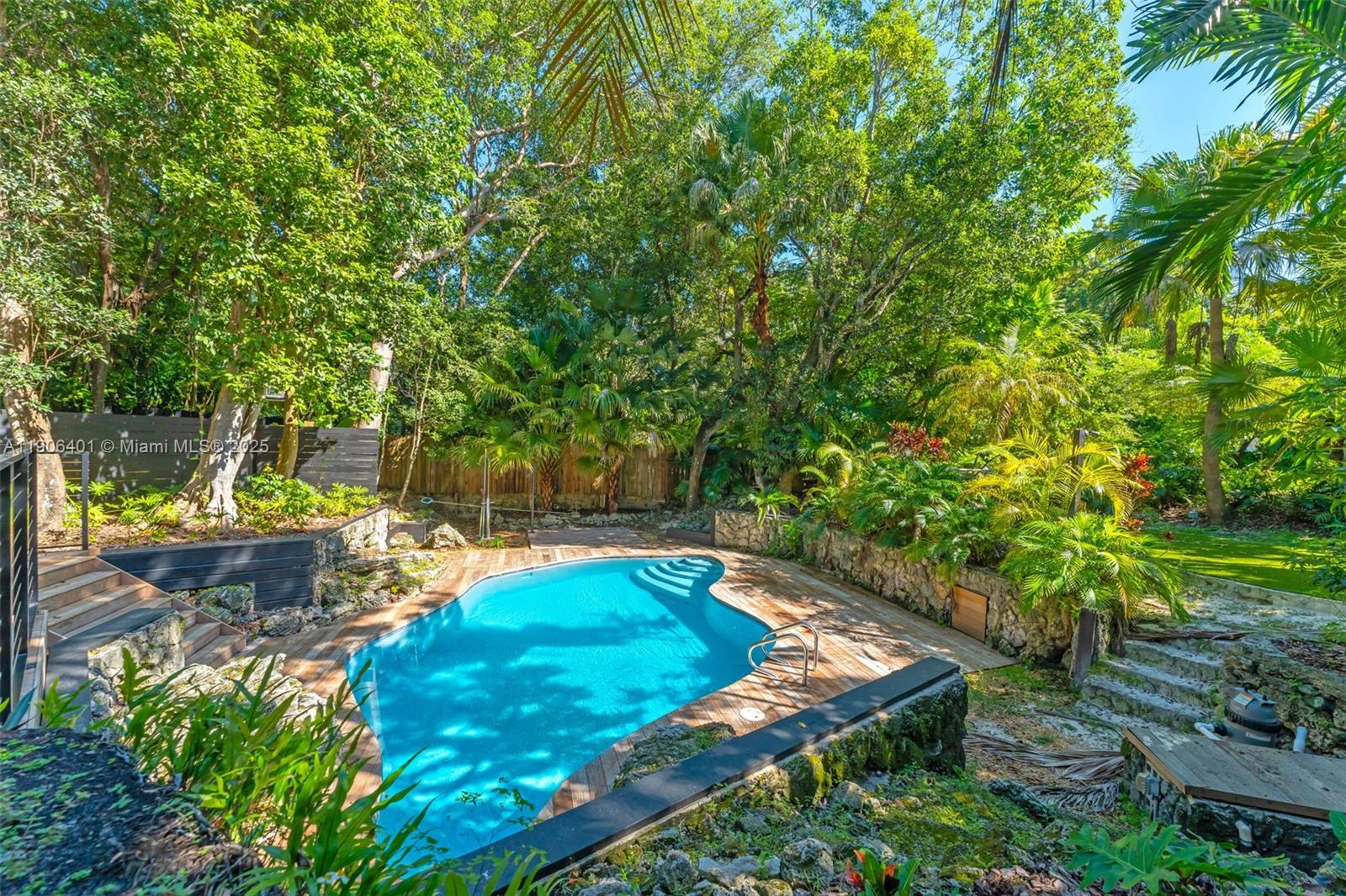 DEVONWOOD - Residential