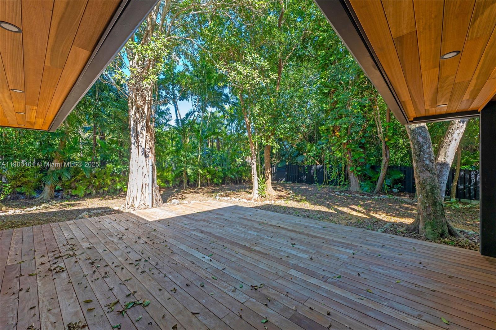 DEVONWOOD - Residential