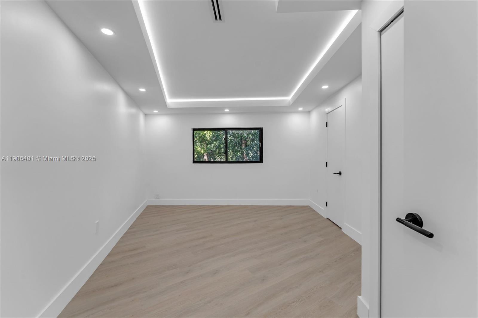 DEVONWOOD - Residential