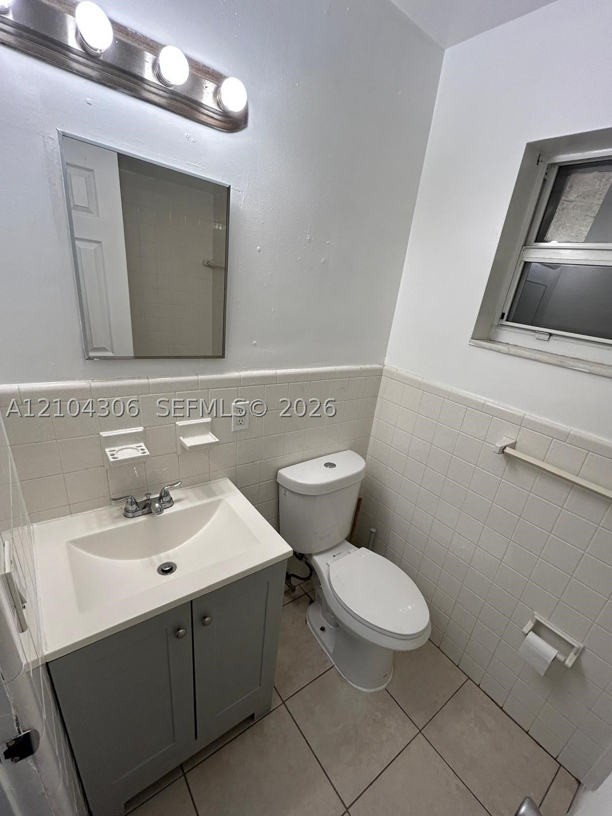 1710 Roosevelt St 1A