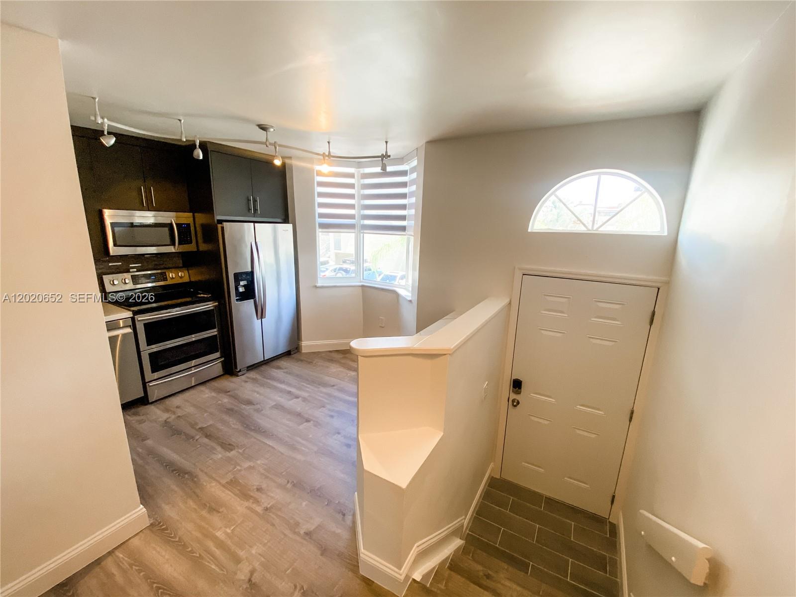THE RIVIERA AT CORAL LAKE - Residential