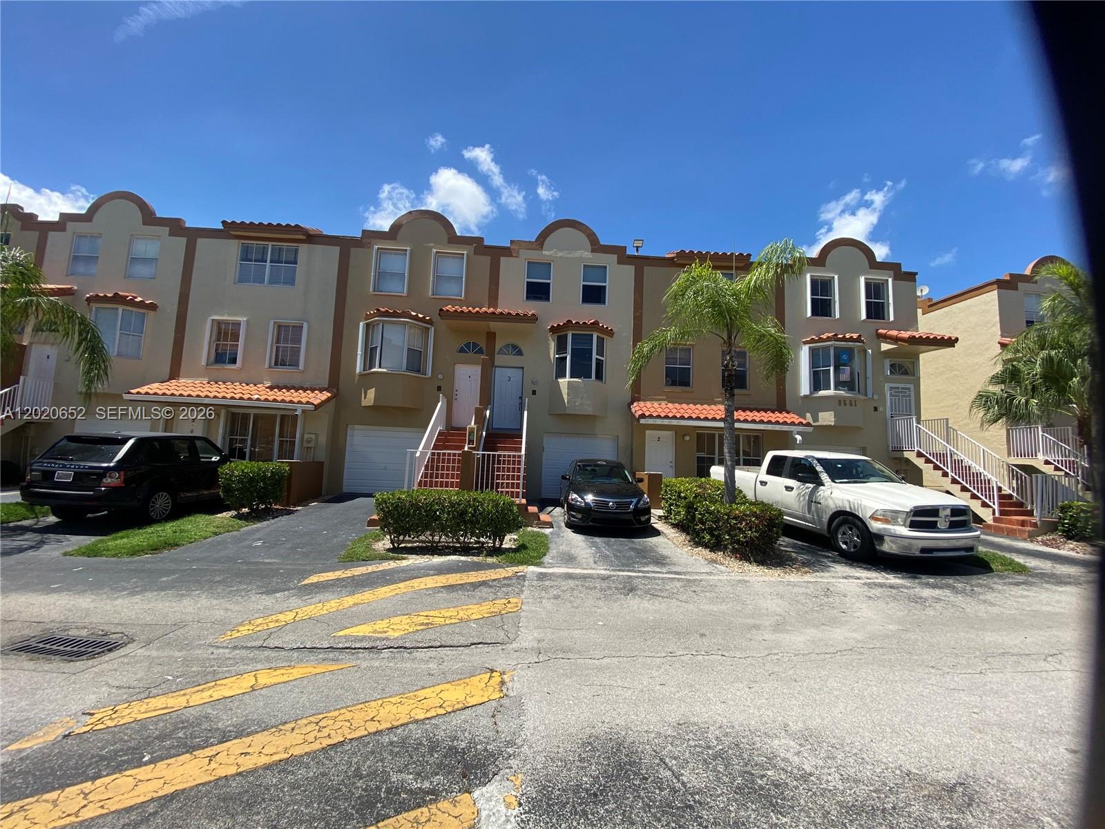 THE RIVIERA AT CORAL LAKE - Residential