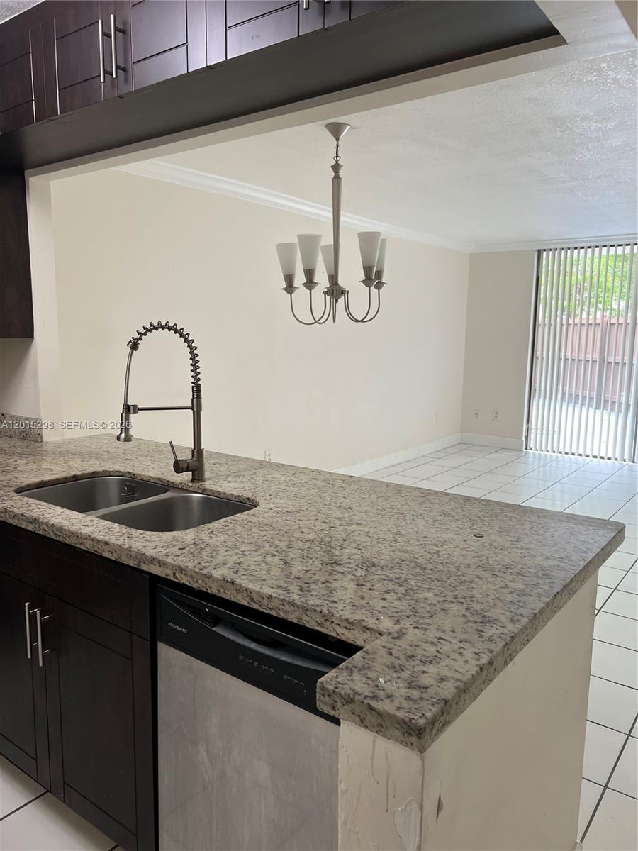 CAPTIVA LAKES VILLAS COND - Residential Lease