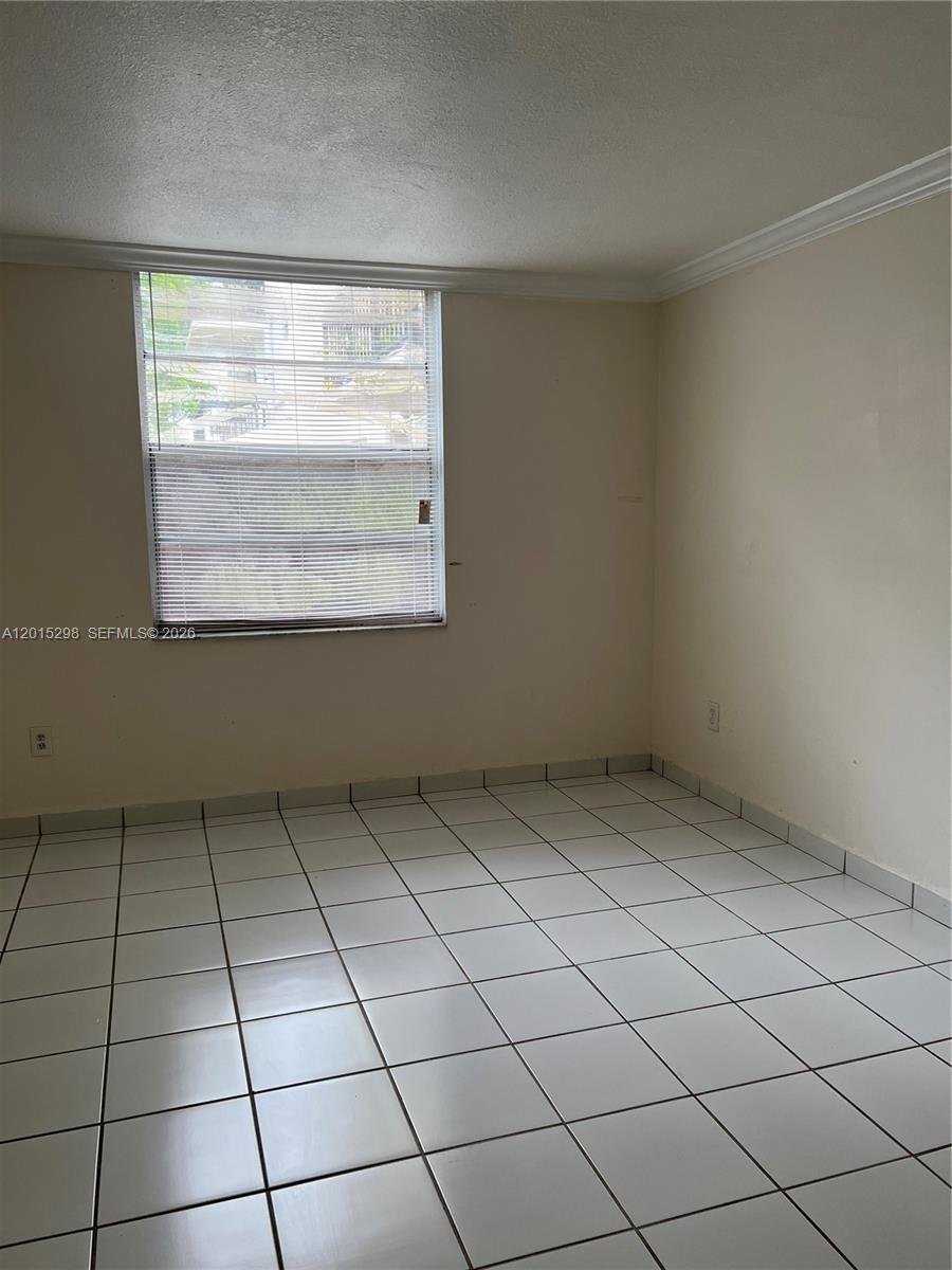 CAPTIVA LAKES VILLAS COND - Residential Lease