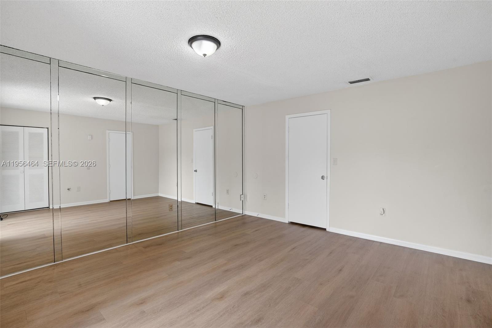 TWIN HOMES VILLAGE II CON - Residential