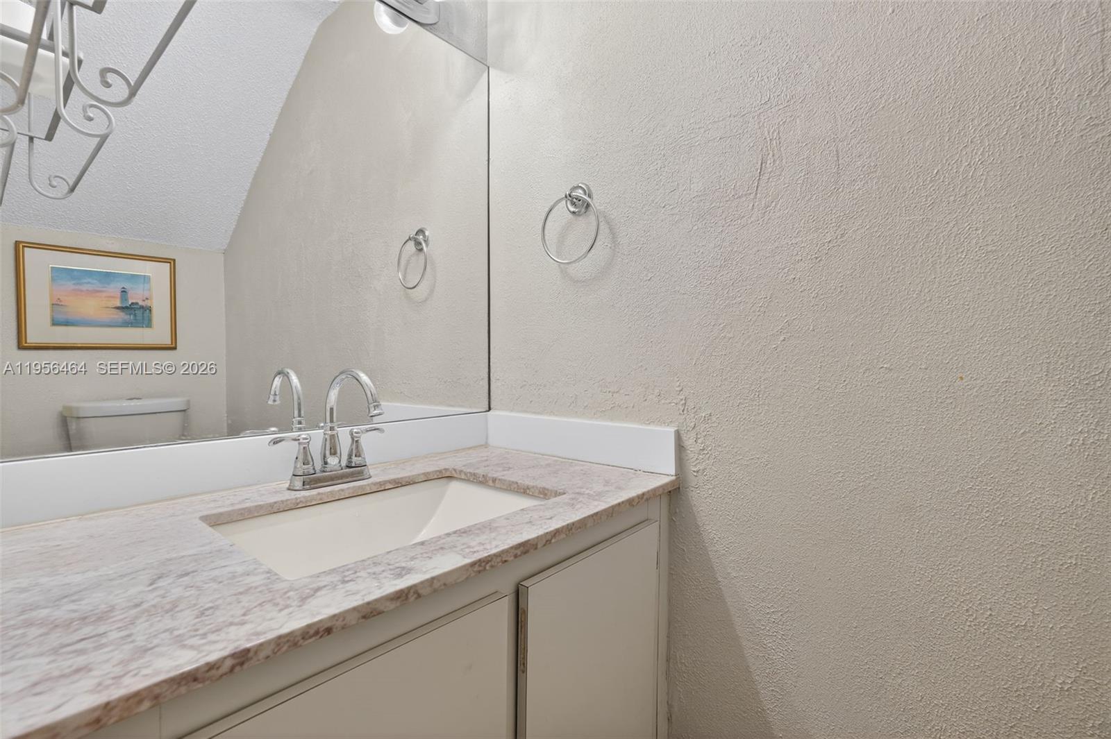 TWIN HOMES VILLAGE II CON - Residential