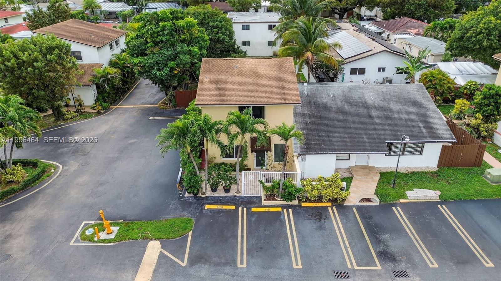 TWIN HOMES VILLAGE II CON - Residential