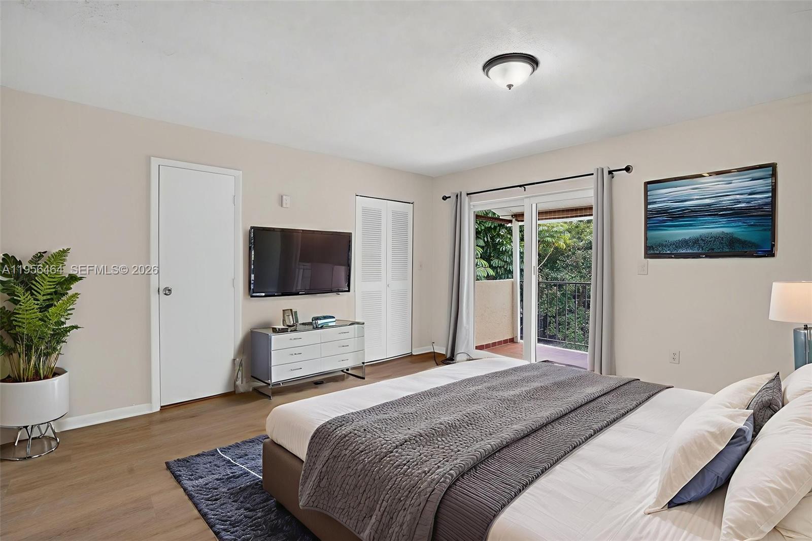 TWIN HOMES VILLAGE II CON - Residential