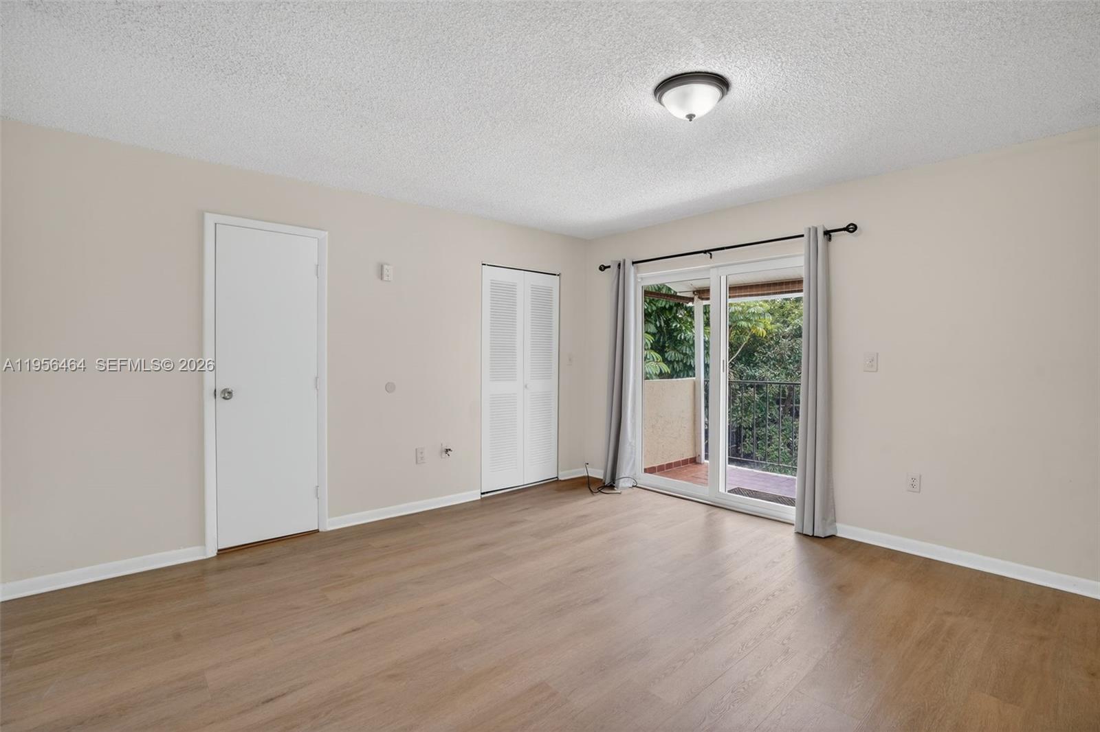 TWIN HOMES VILLAGE II CON - Residential