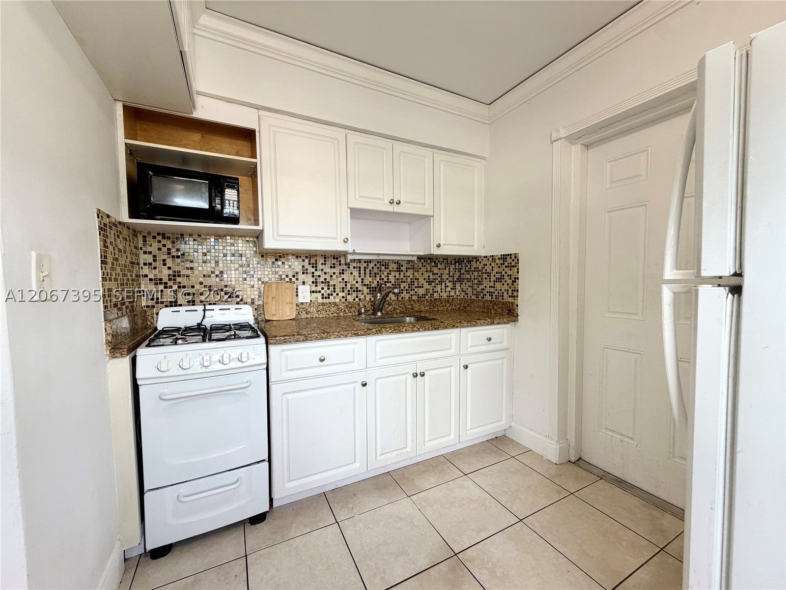 4613 Bougainvilla Dr 1