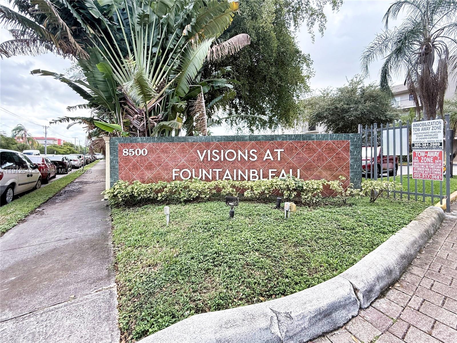 VISIONS AT FOUNTAINBLEAU - Residential Lease