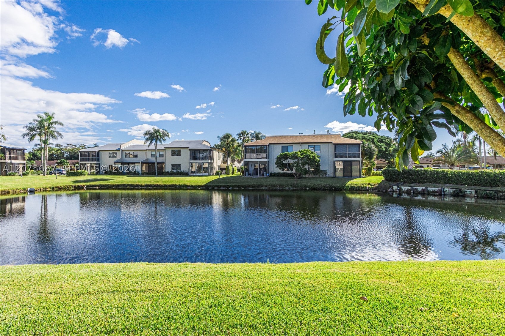 8566 Casa Del Lago H, Boca Raton FL 33433
