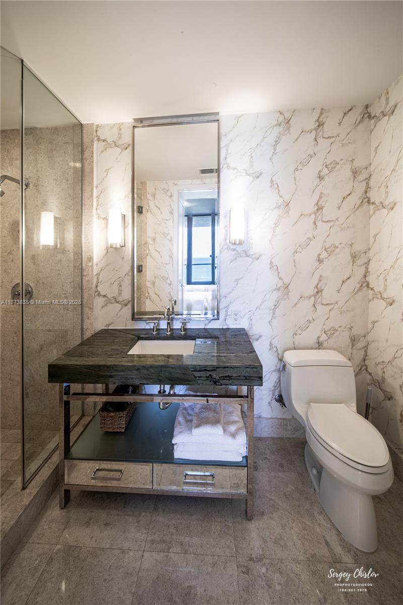 BAL HARBOUR NORTH SOUTH C - Residential