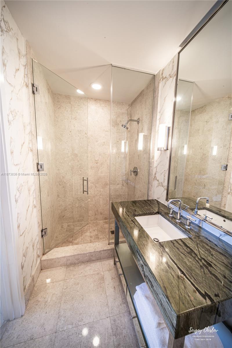 BAL HARBOUR NORTH SOUTH C - Residential