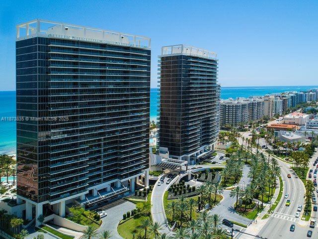 Luxurious 2 Bedroom oceanfront Residence at the iconic ST. Regis Bal Harbour. Enjoy breathtaking ocean views, spacious terraces and bespoke finishes. Across from world-famous Bal Harbour Shops. Resort-Style living with white-glove service, 24-hour concierge, private beach access, world-class spa, fitness, gourmet dinning and multiple pools. A rare opportunity to own in Miami's most prestigious address.