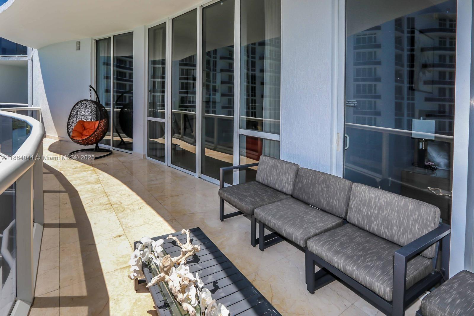 TDR TOWER II CONDO - Residential Lease