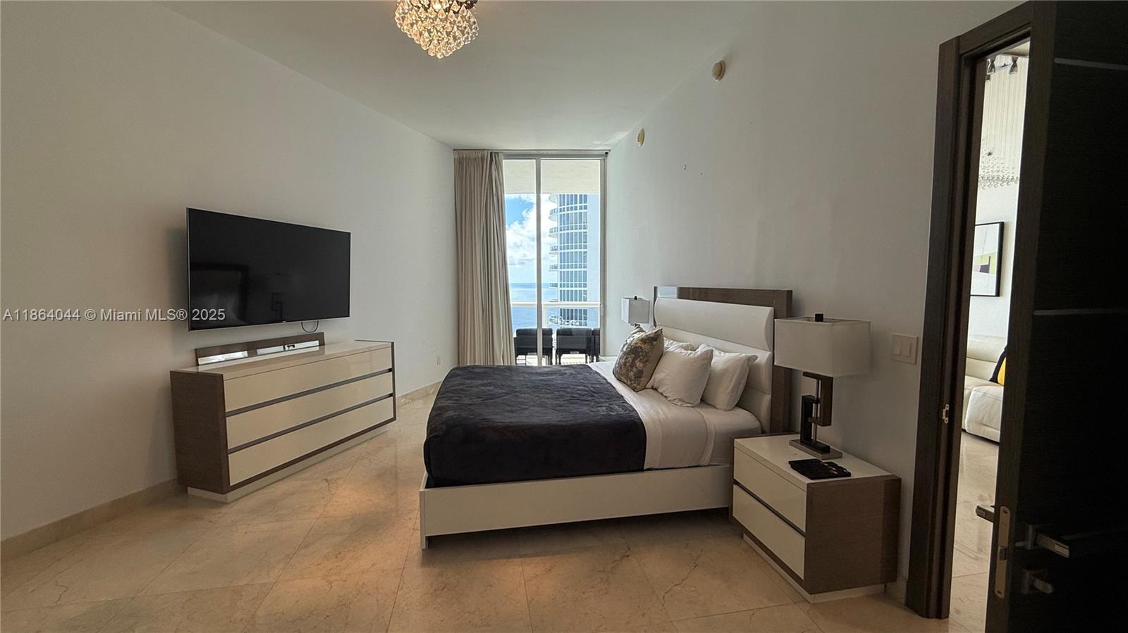 TDR TOWER II CONDO - Residential Lease