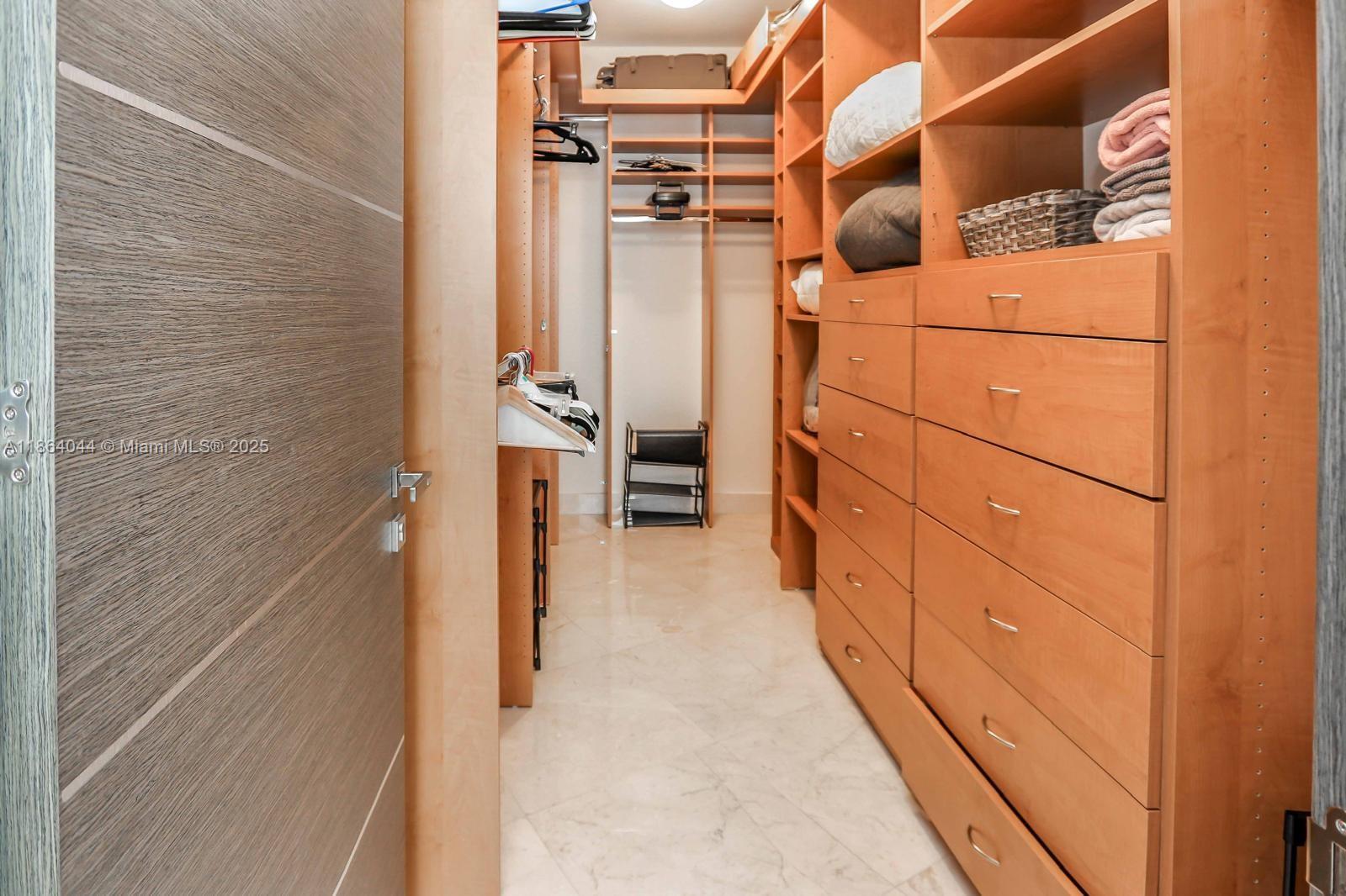 TDR TOWER II CONDO - Residential Lease