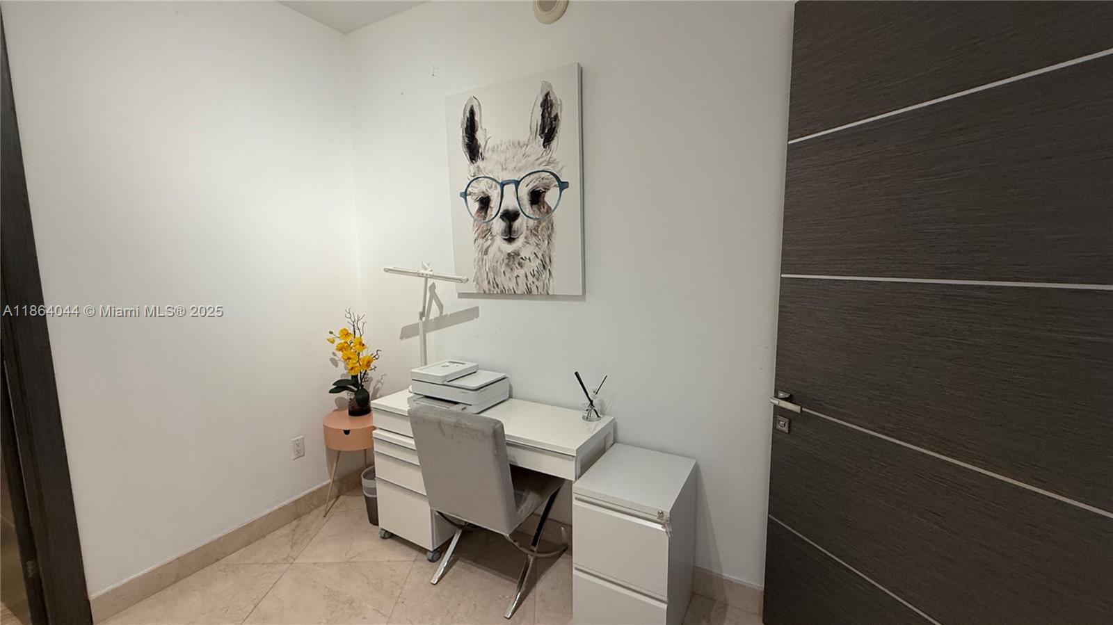 TDR TOWER II CONDO - Residential Lease