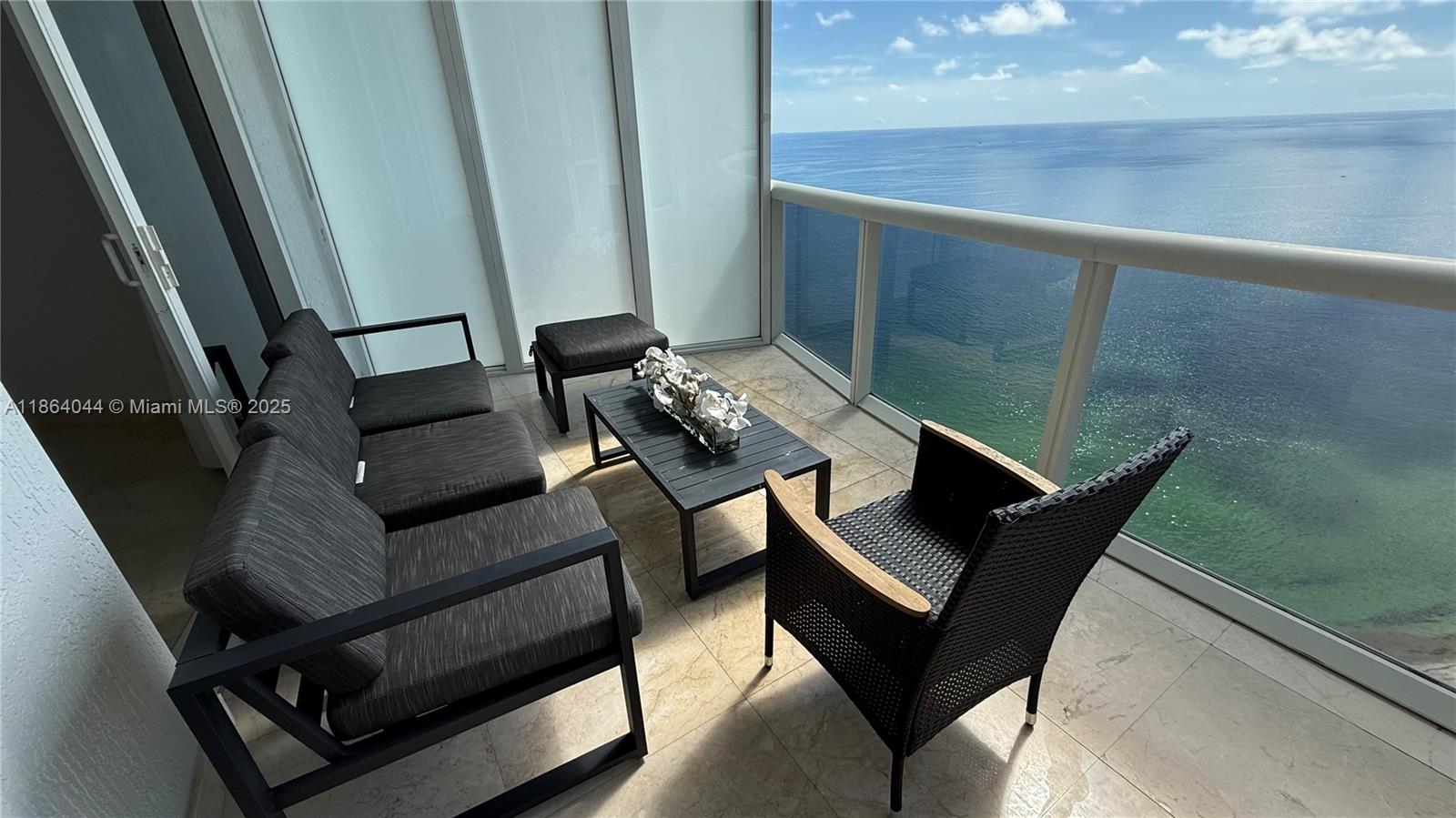 TDR TOWER II CONDO - Residential Lease