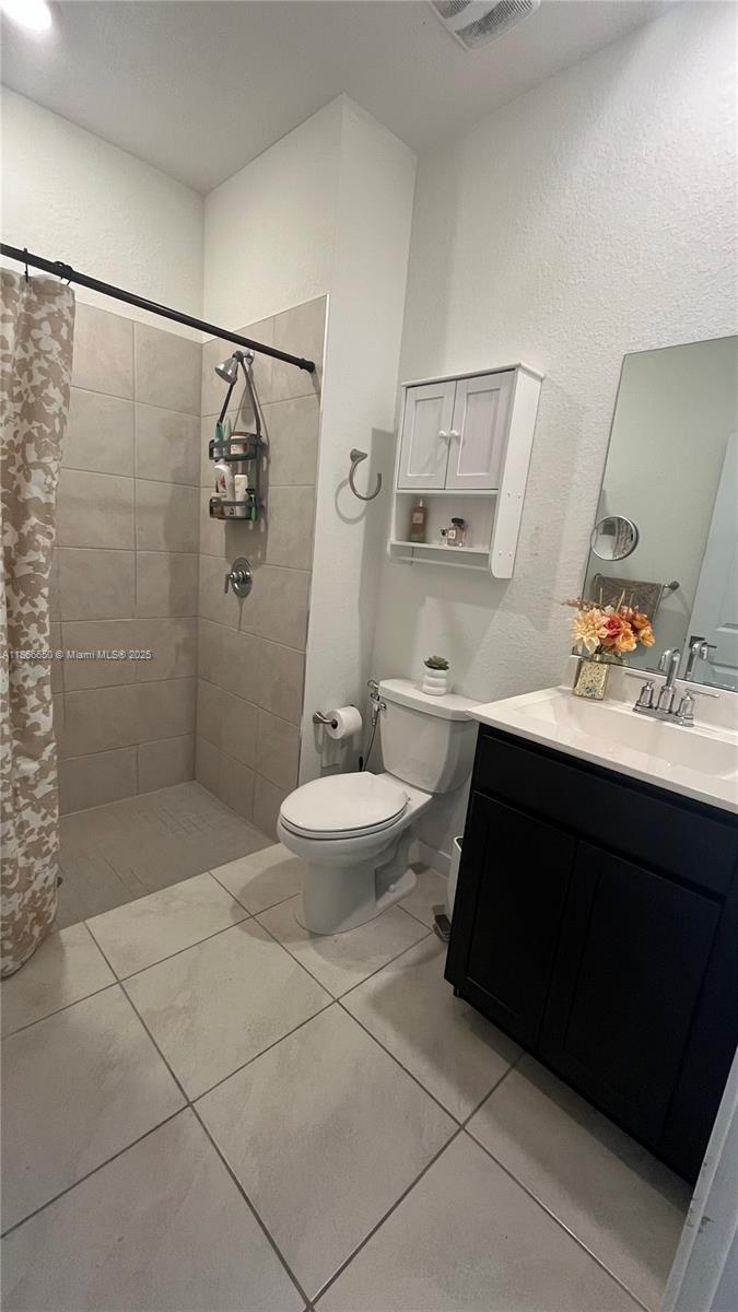 HAMILTON PLACE - Residential