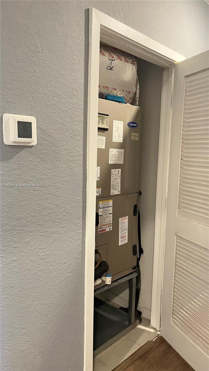 HAMILTON PLACE - Residential