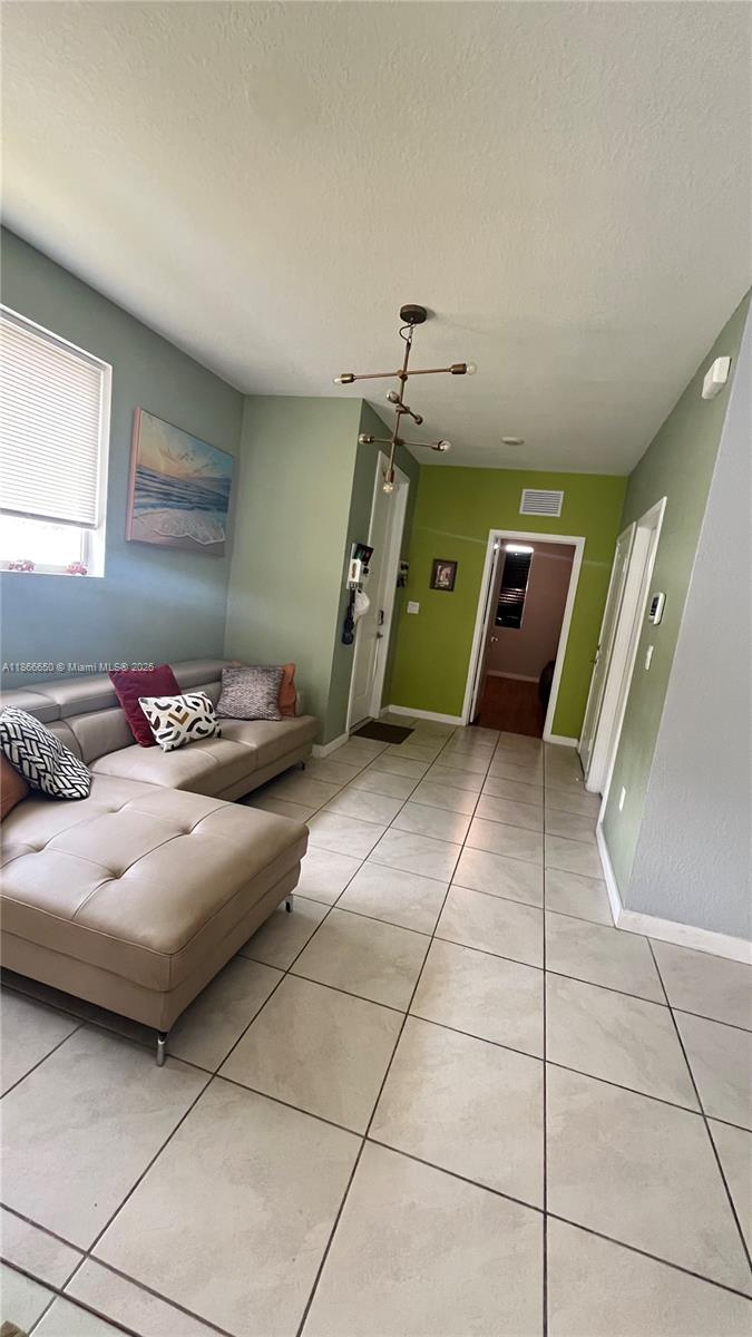 HAMILTON PLACE - Residential