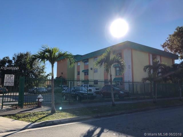 LAS ESTRELLAS CONDO - Residential