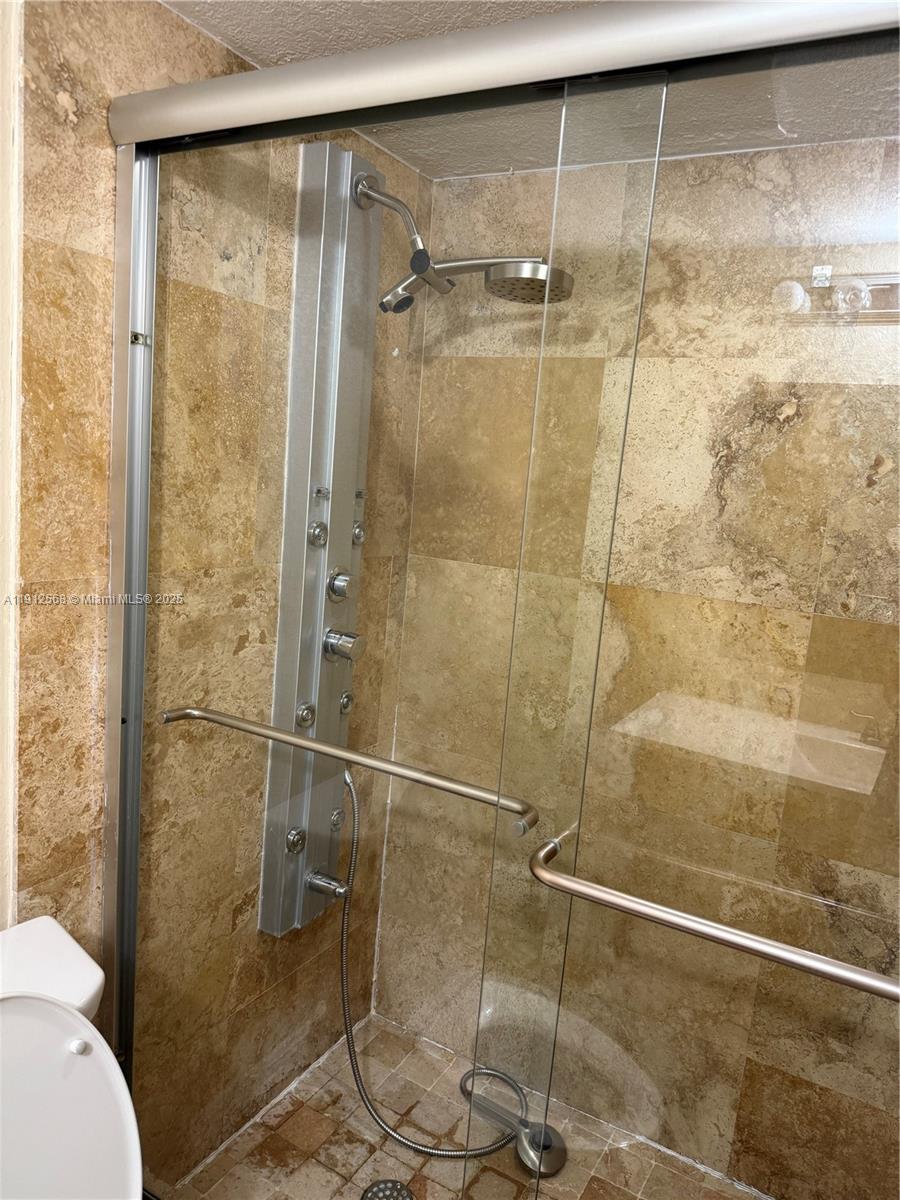 SANDPIPER CONDO - Residential Lease