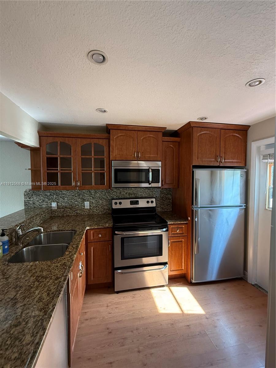 SANDPIPER CONDO - Residential Lease