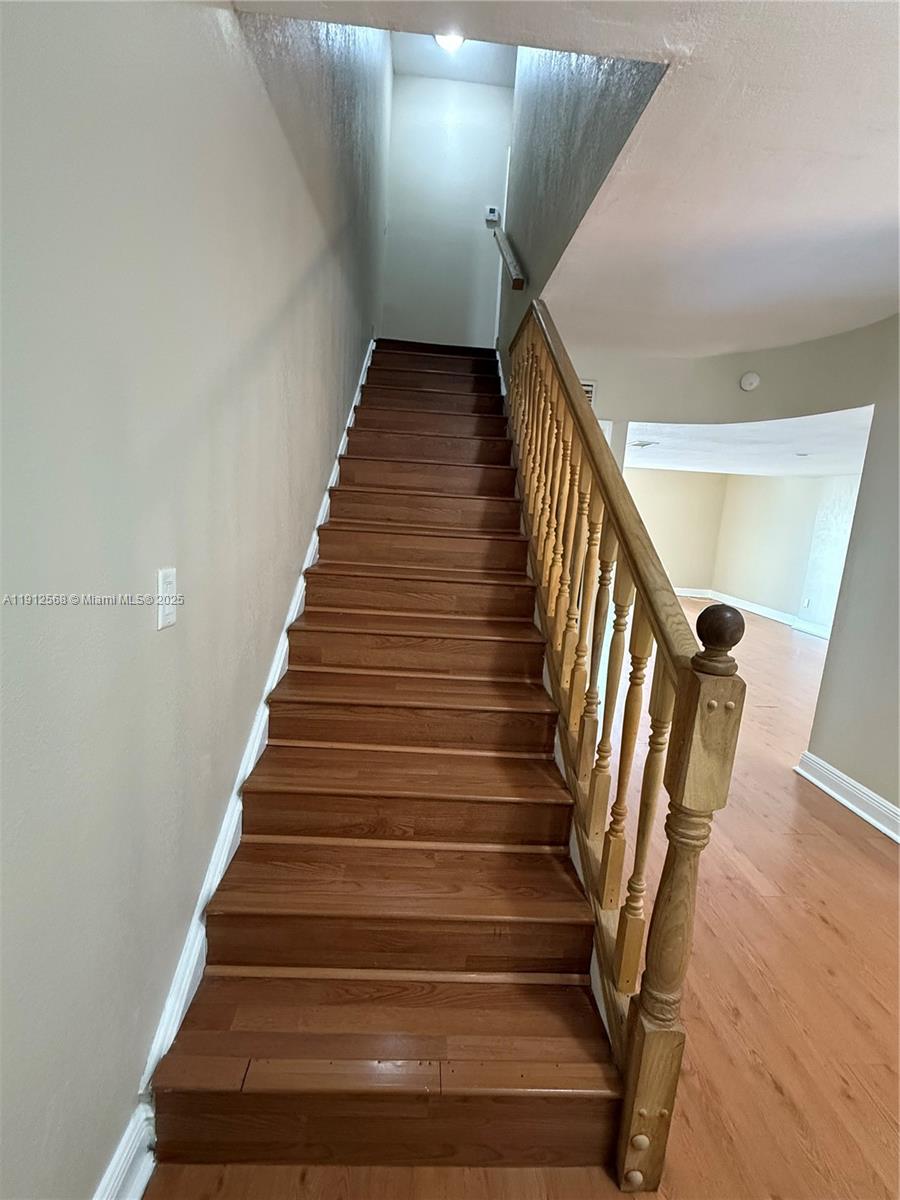 SANDPIPER CONDO - Residential Lease