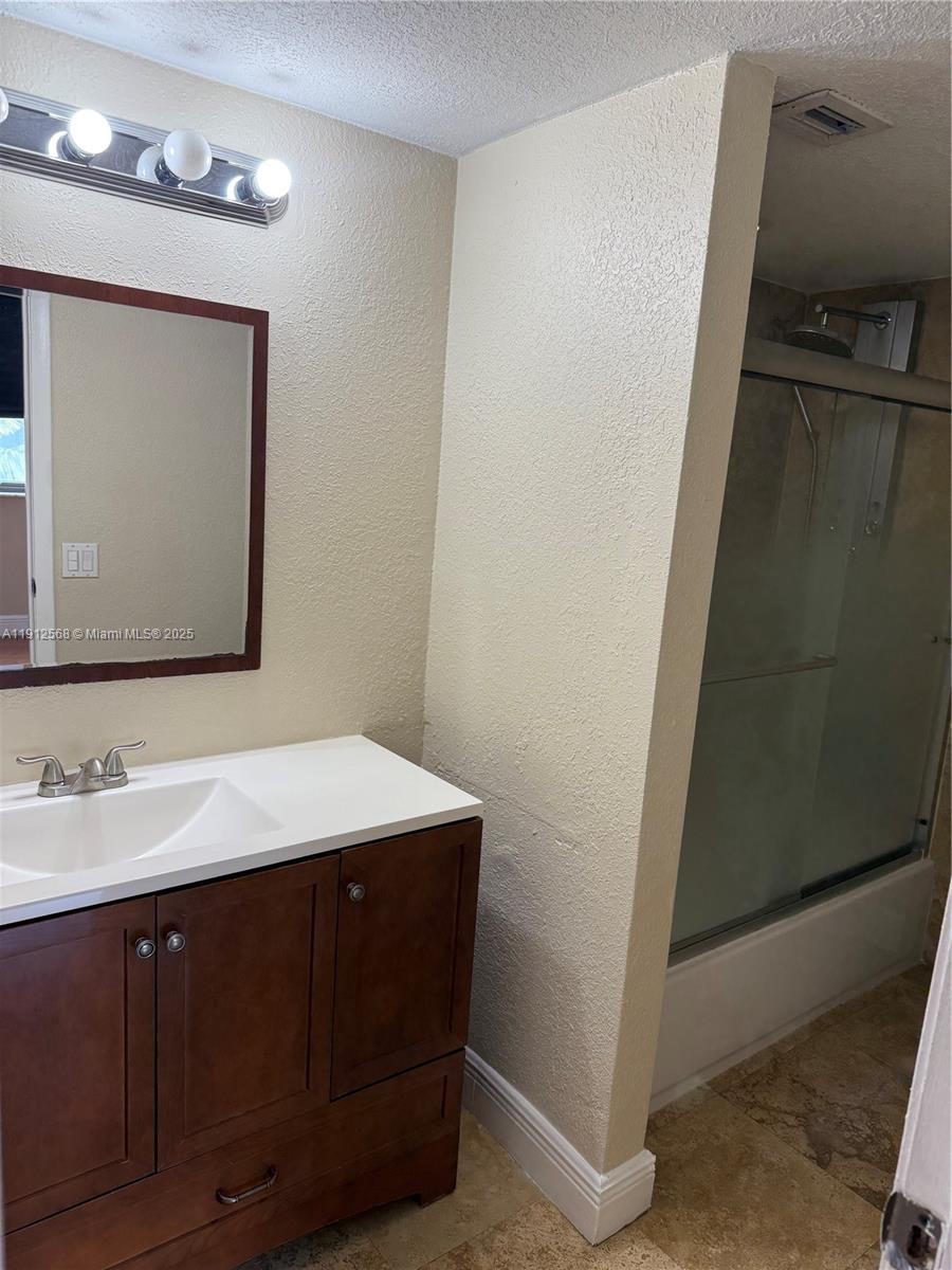 SANDPIPER CONDO - Residential Lease