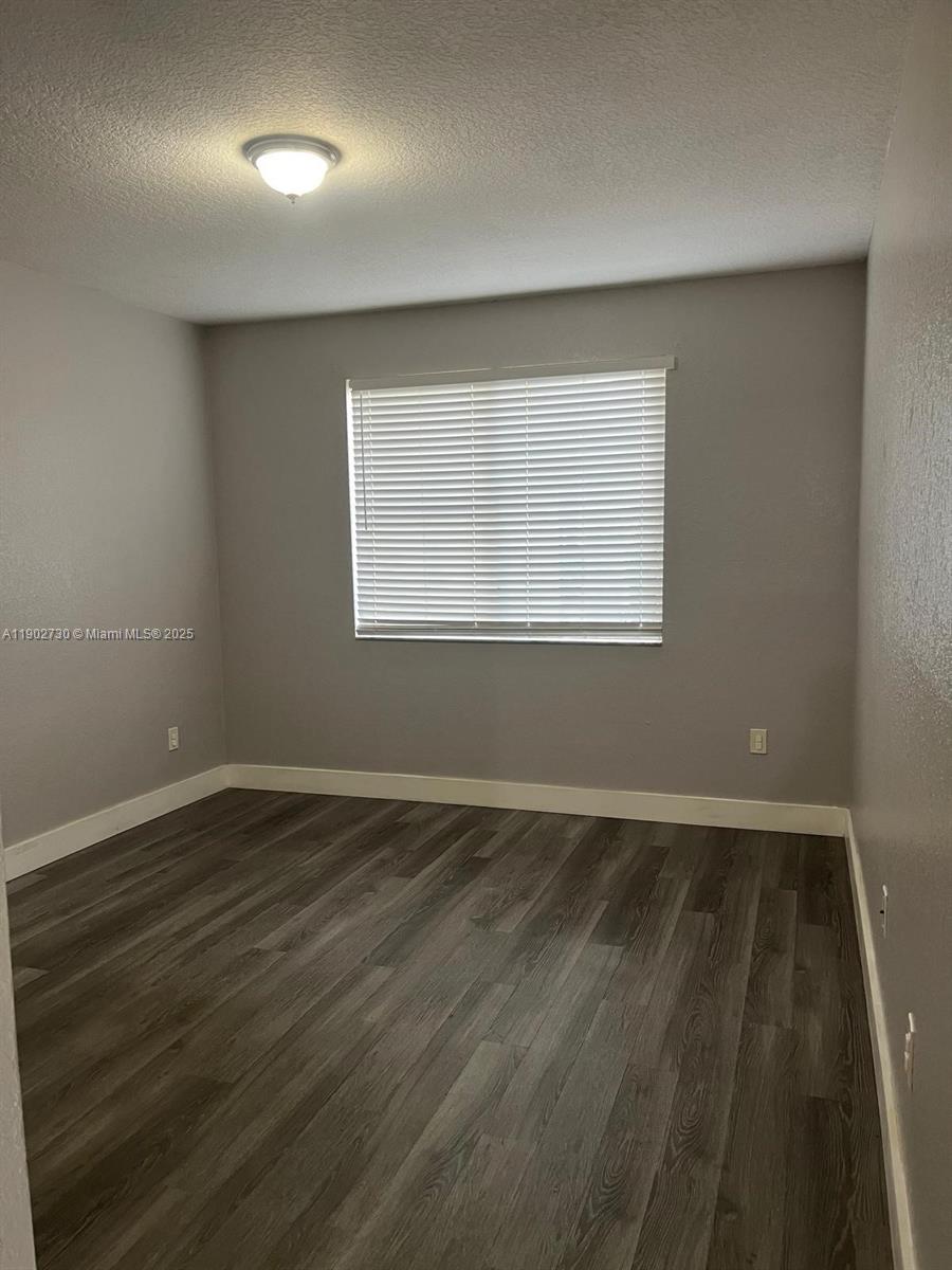 RESIDENCES AT LEGACY PLAC - Residential Lease