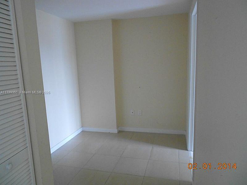 GALLERY ART CONDO - Residential Lease