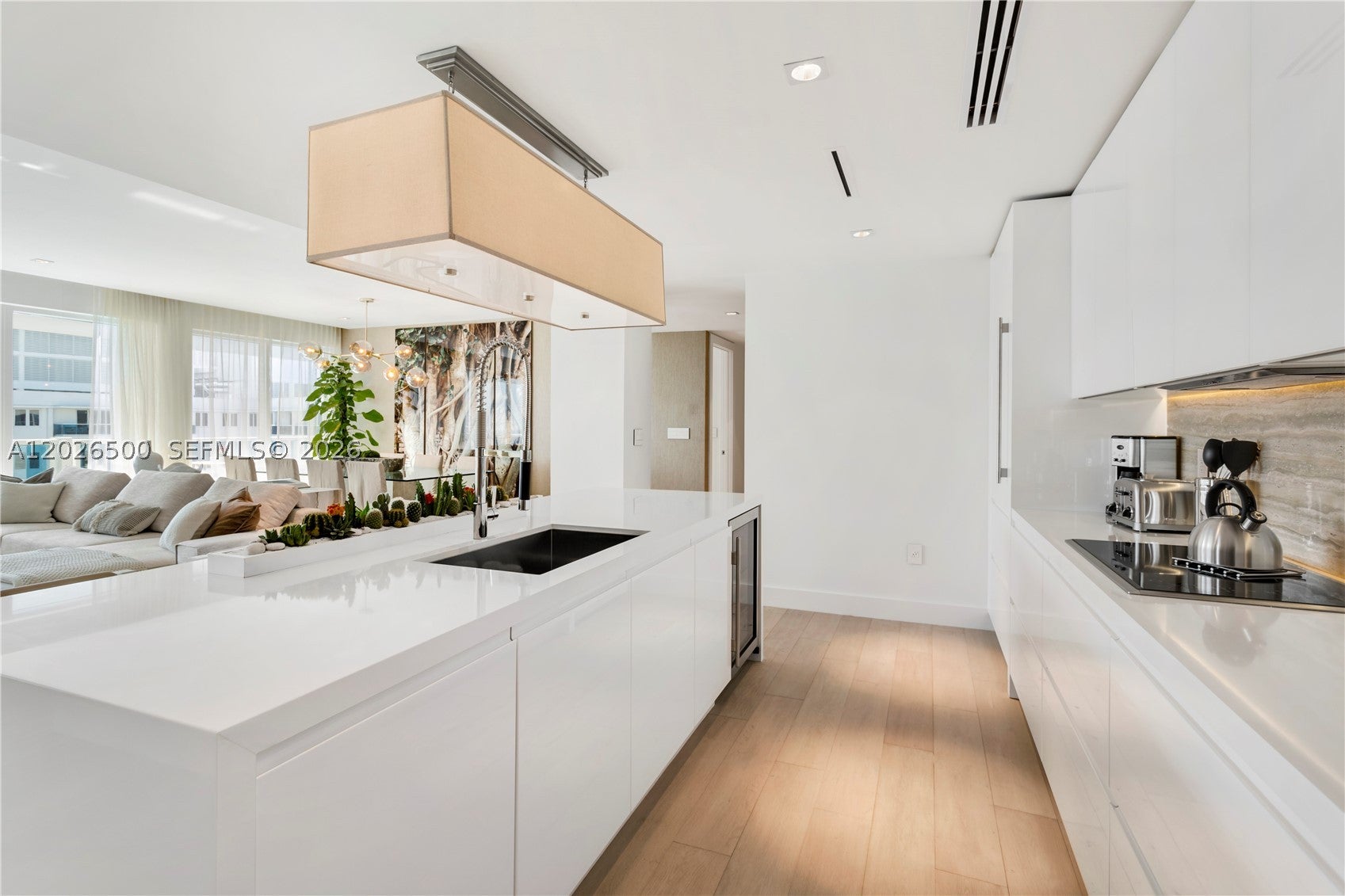 102 24th St PH-1706