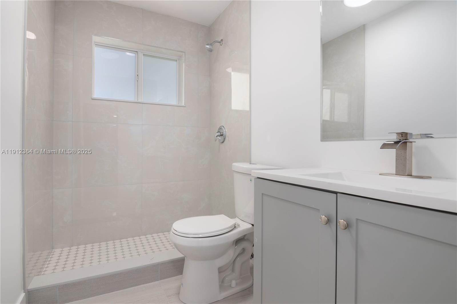 CORAL RIDGE ISLES - Residential Income