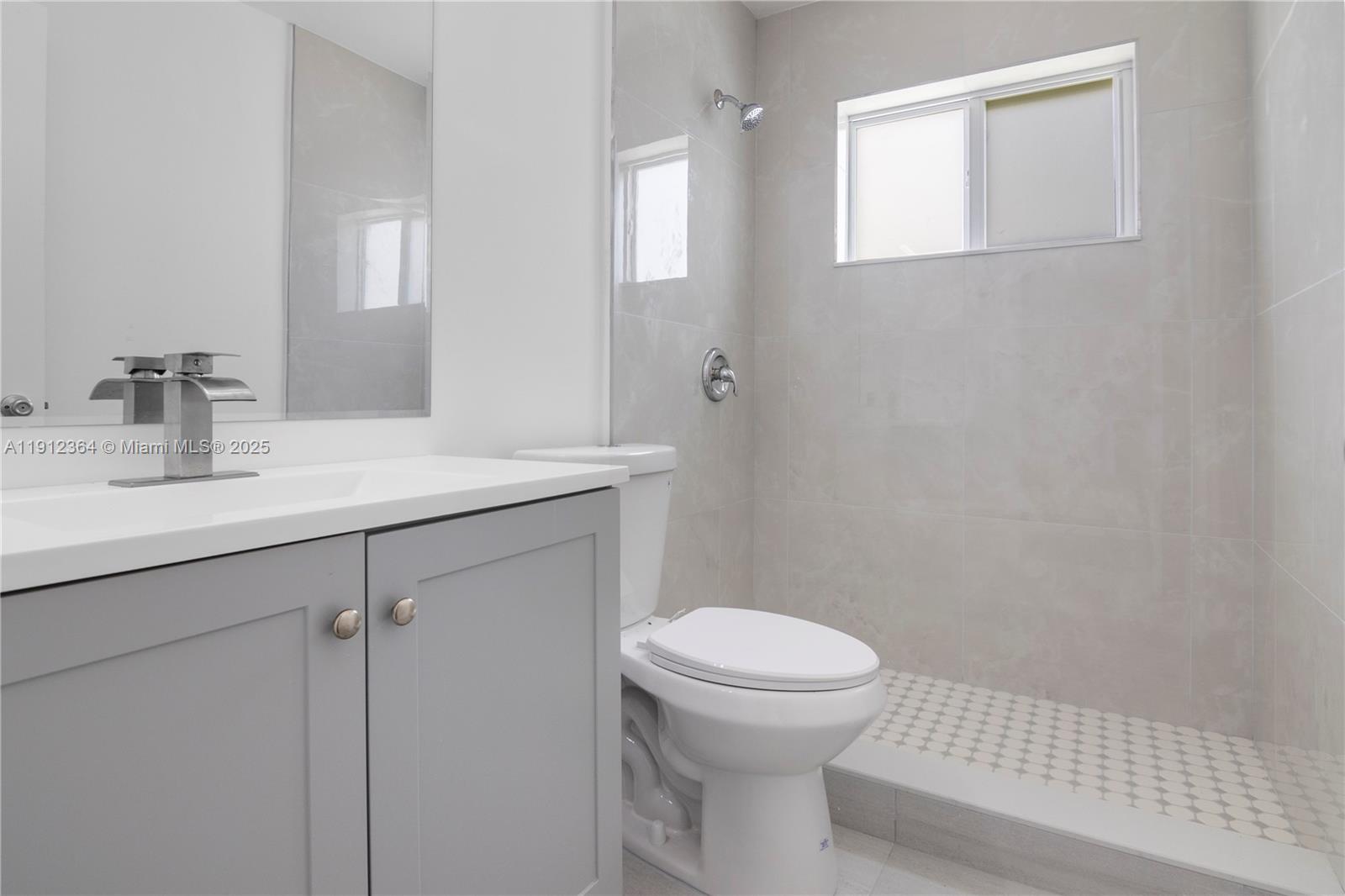 CORAL RIDGE ISLES - Residential Income